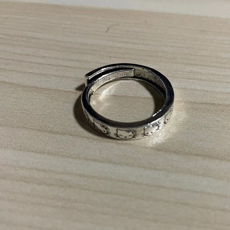 anillo de hello kitty