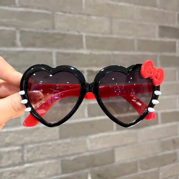 gafas de sol hello kitty negro
