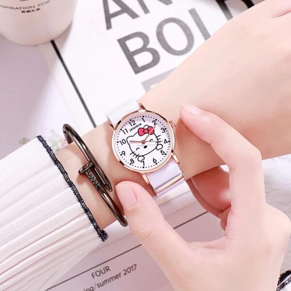 reloj hello kitty color blanco